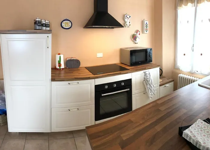 דירה A Dream On The *