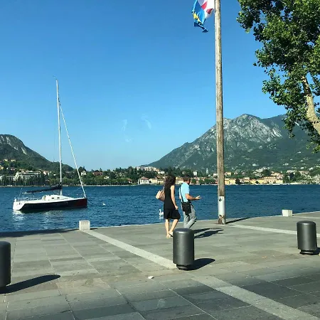 A Dream On The Διαμέρισμα